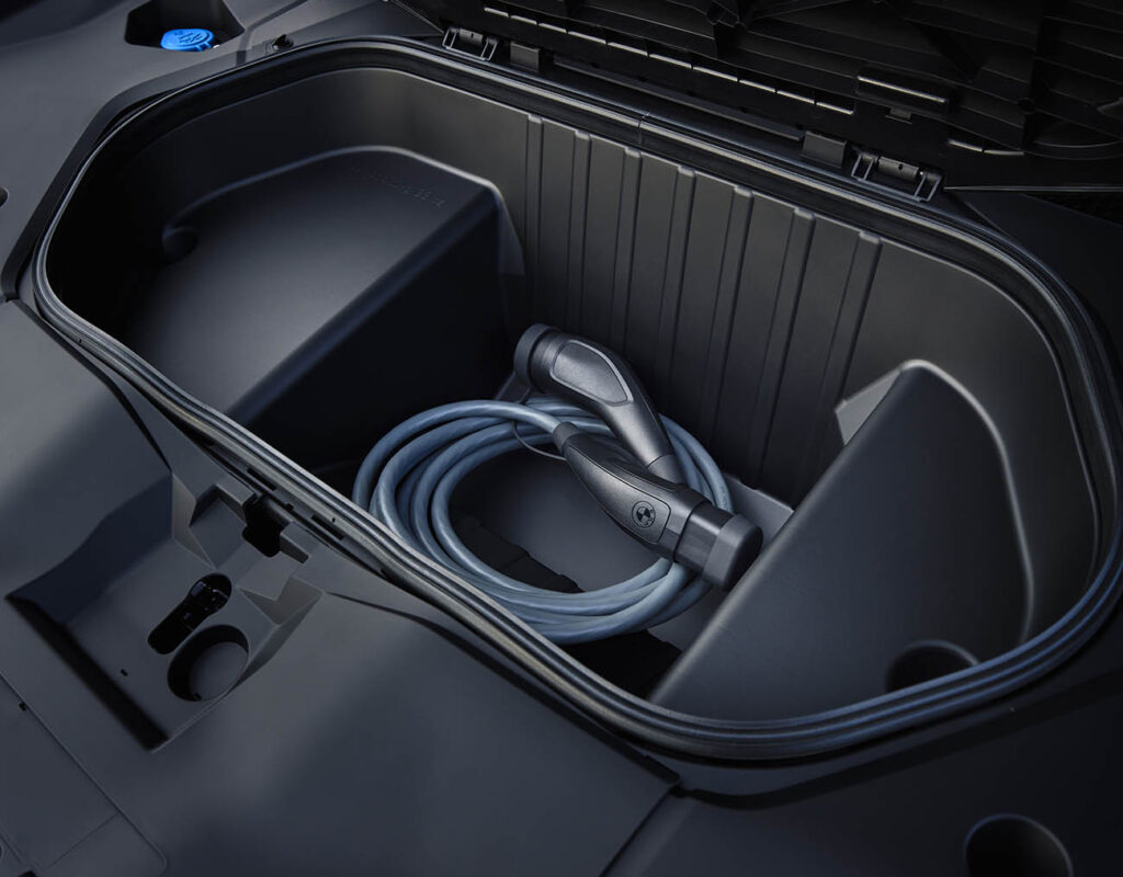 nuevo BMW iX3 2026 maletero delantero
