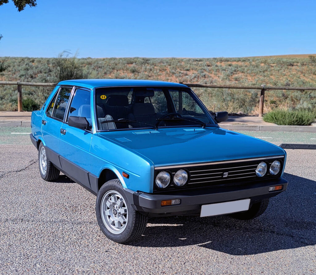 Seat 131 Diplomatic 34 del dcho