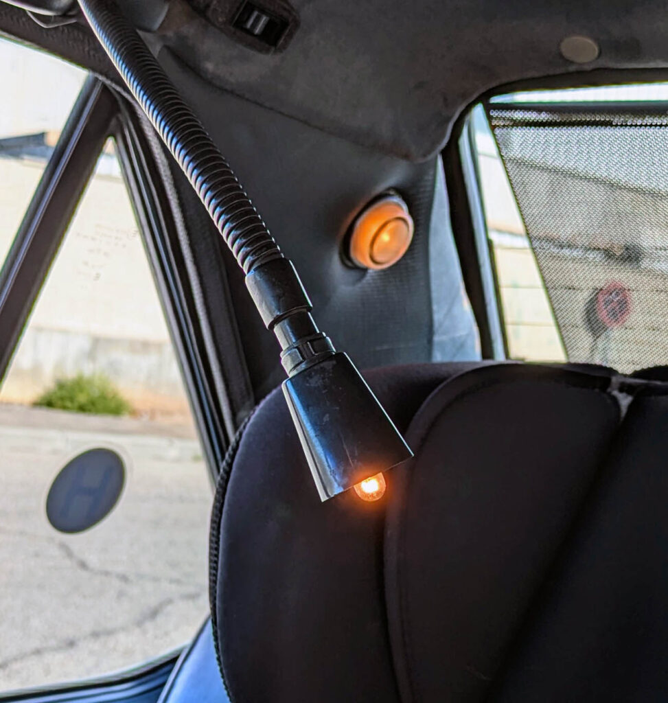 Seat 131 Diplomatic flexo y luz traseras