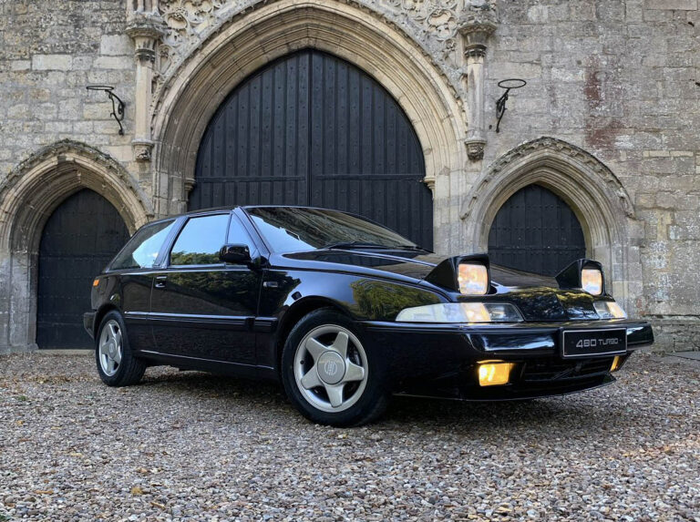 Volvo 480 turbo negro 34 delante
