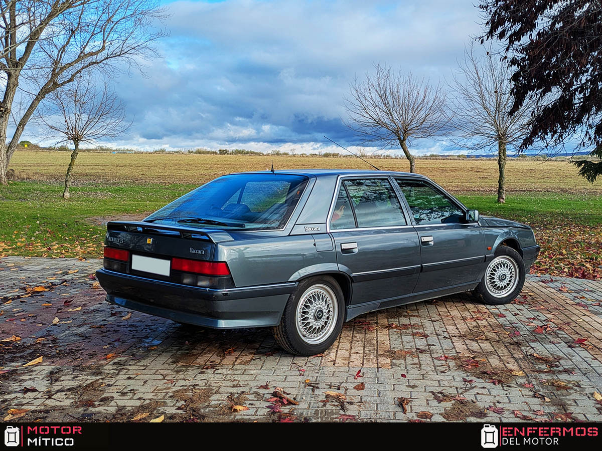 Renault 25 V6 Turbo Baccara 34 trasero derecho 2