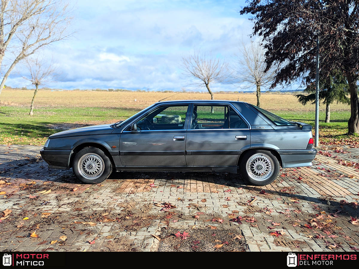 Renault 25 V6 Turbo Baccara lateral izquierdo 2